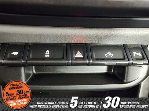 Used 2022 Chevrolet Colorado W/T w/ Custom Special Edition image 28