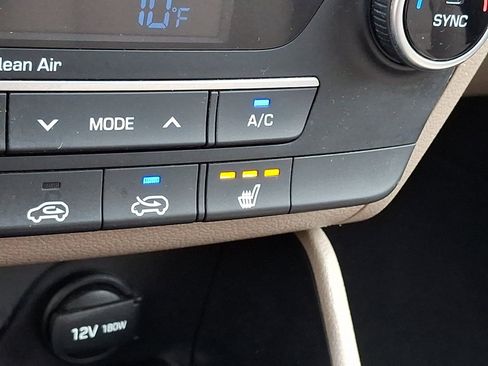 Used 2021 Hyundai Tucson SEL w/ Winter Weather Package AWD/4WD image 23