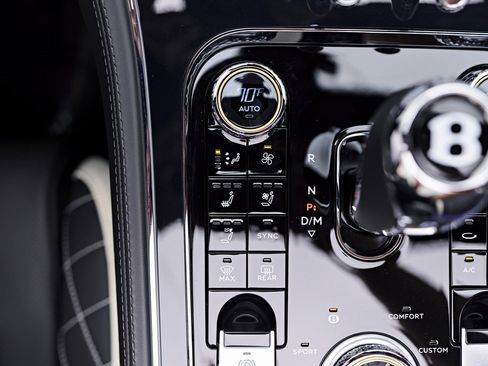 Used 2024 Bentley Continental GT Speed image 73