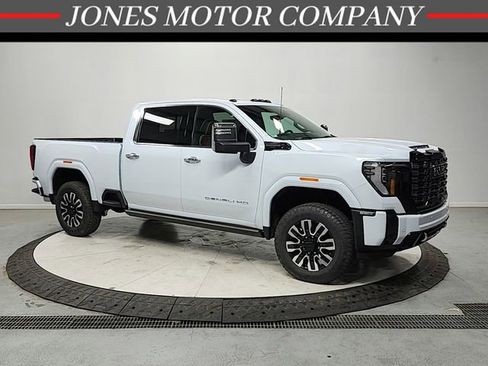 New 2026 GMC Sierra 2500 Denali Ultimate AWD/4WD image 1