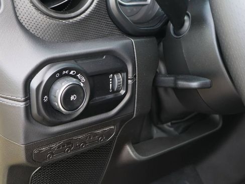 Used 2025 Jeep Wrangler Unlimited Rubicon 392 AWD/4WD image 16