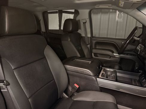 Used 2016 GMC Sierra 1500 SLT w/ All-Terrain Package AWD/4WD image 17