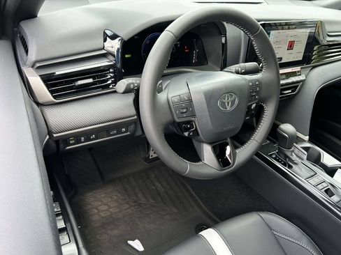 New 2026 Toyota Camry SE FWD image 12