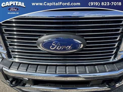Used 2022 Ford F450 Lariat w/ Lariat Ultimate Package image 10
