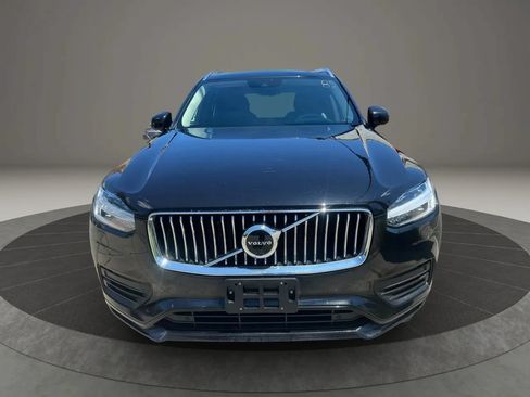 Used 2020 Volvo XC90 T6 Momentum w/ Protection Package Premier AWD/4WD image 2