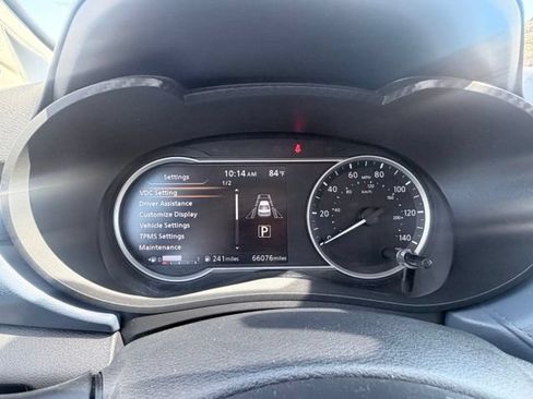 Used 2024 Nissan Versa SV FWD image 12