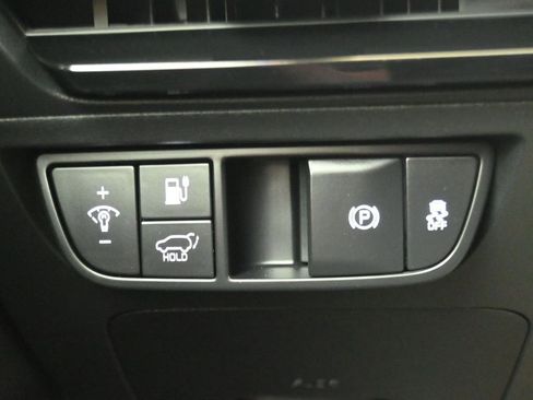 New 2025 Kia EV6 Wind AWD/4WD image 22