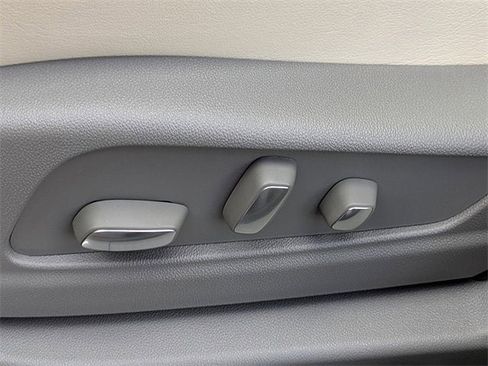 New 2025 Cadillac XT5 Premium Luxury w/ Technology Package image 21