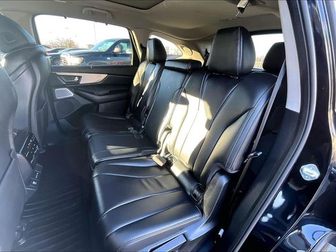 Used 2025 Acura MDX SH-AWD w/ Technology Package image 25