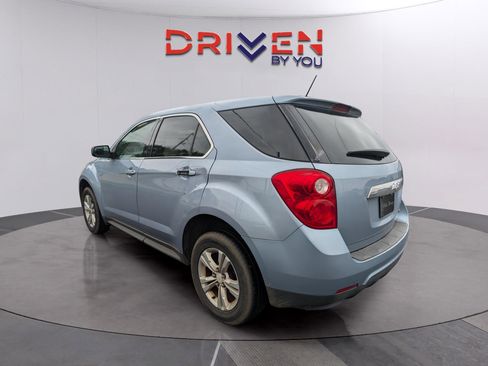 Used 2015 Chevrolet Equinox LS FWD image 3