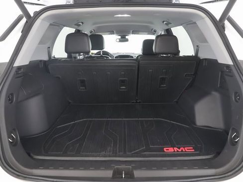 Used 2021 GMC Terrain SLT w/ LPO, Bright Accent Package image 29