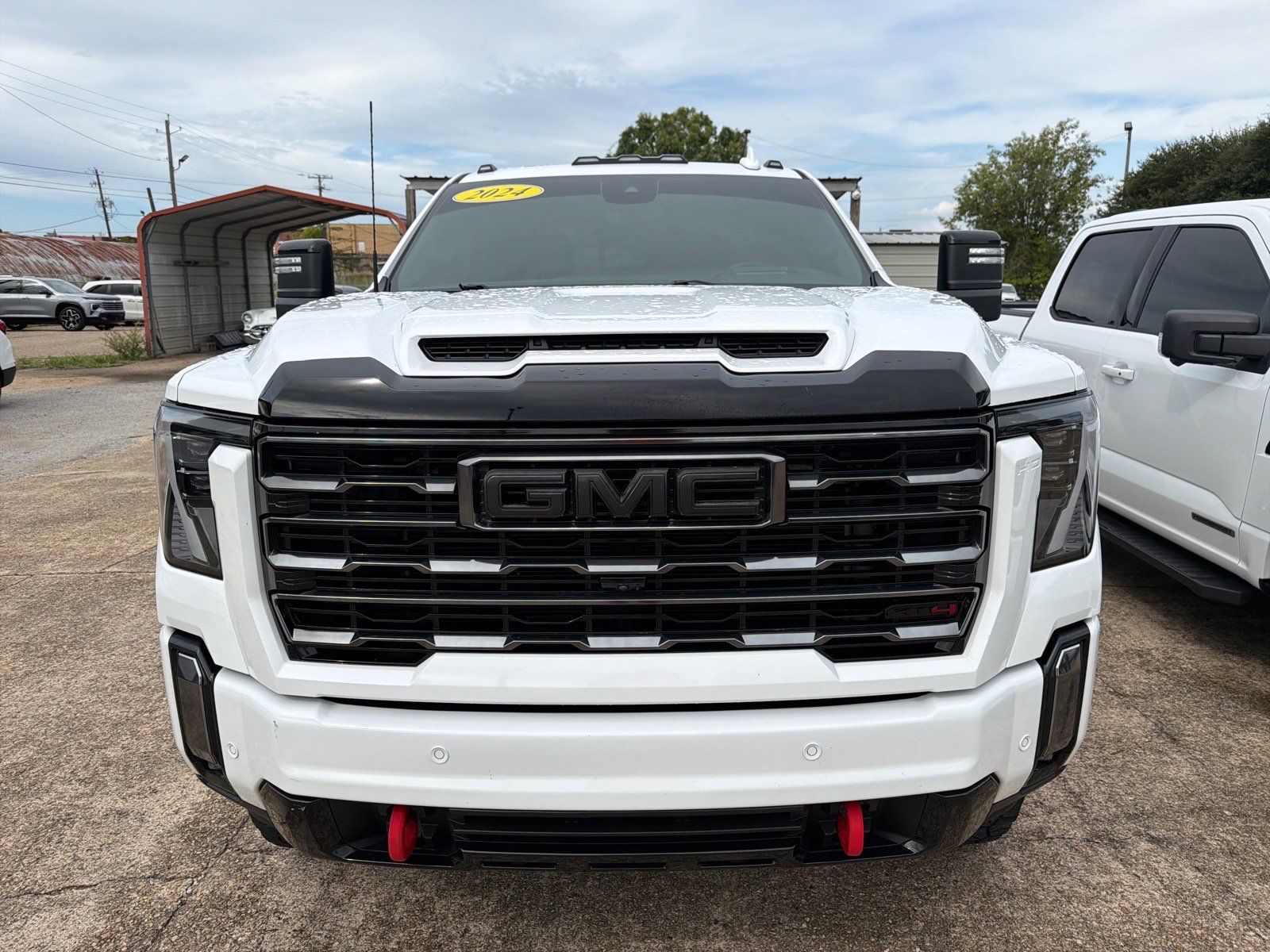 Used 2024 GMC Sierra 2500 AT4 w/ AT4 Premium Plus Package AWD/4WD image 6