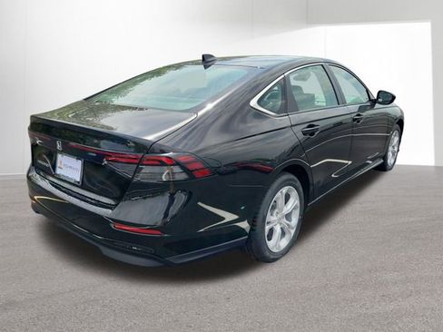 New 2026 Honda Accord LX image 13