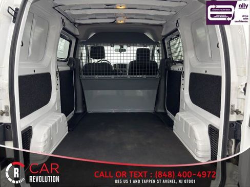 Used 2021 Nissan NV200 SV w/ Sliding Door Glass Package image 7