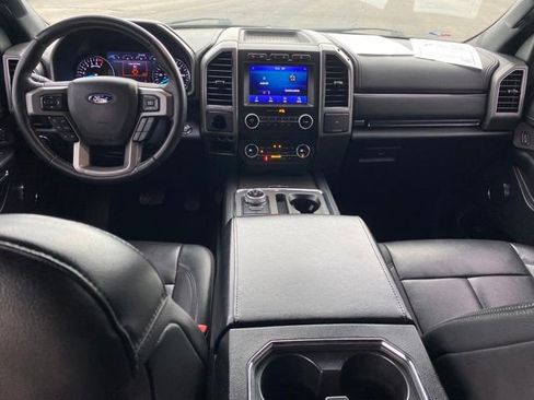 Used 2021 Ford Expedition XLT AWD/4WD image 5