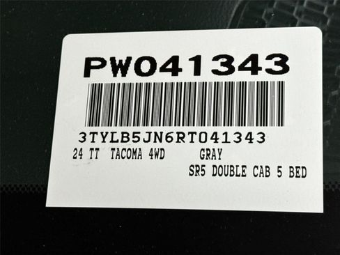 Certified 2024 Toyota Tacoma SR5 AWD/4WD image 40