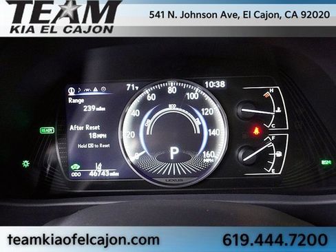 Used 2021 Lexus UX 250h w/ Premium Package image 34