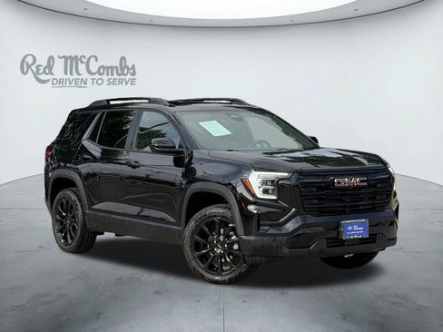 Used 2026 GMC Terrain Elevation w/ Elevation Premium Package FWD image 1