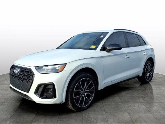 Used 2021 Audi SQ5 Premium Plus w/ Premium Plus Package AWD/4WD image 3