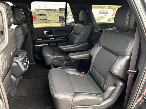 New 2026 Ford Expedition Max Platinum w/ Stealth Appearance Package image 46