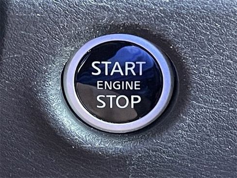 Used 2023 Nissan Frontier PRO-4X w/ Pro-4X Premium Package image 22