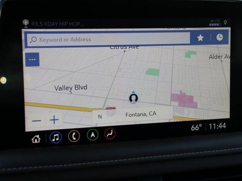 Used 2021 Chevrolet Suburban High Country w/ Premium Package image 34