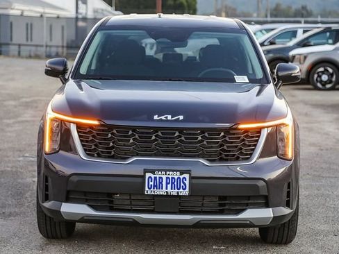 New 2026 Kia Sorento LX image 3