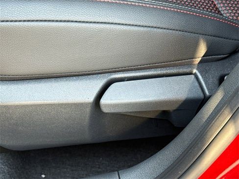 New 2026 Nissan Kicks SR image 21