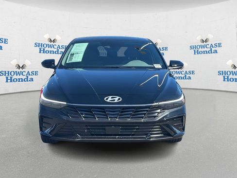 Used 2025 Hyundai Elantra SEL image 6