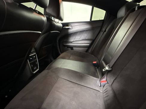 Used 2022 Dodge Charger Scat Pack w/ Plus Group RWD image 18