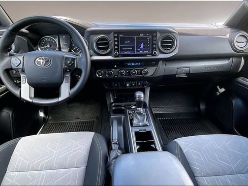 Used 2023 Toyota Tacoma TRD Sport AWD/4WD image 8