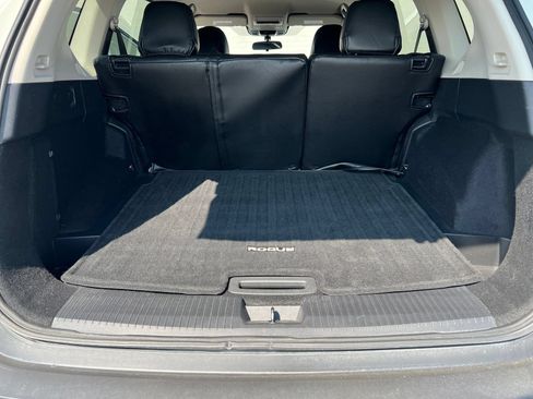 Used 2021 Nissan Rogue S AWD/4WD image 25