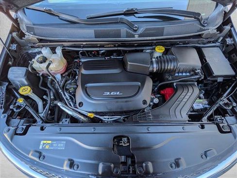 Used 2018 Chrysler Pacifica Touring-L Plus w/ Advanced Safetytec Group image 24