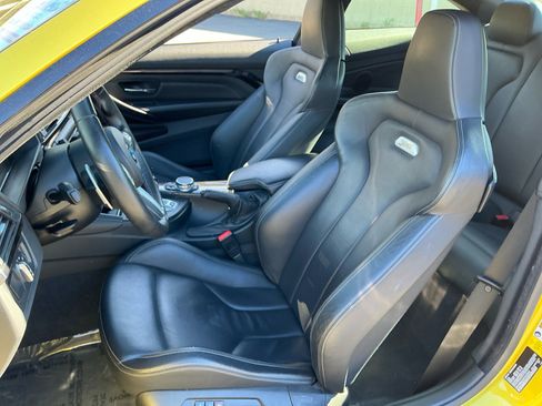 Used 2015 BMW M4 Coupe image 18
