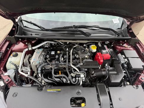 Used 2024 Nissan Sentra SV FWD image 15
