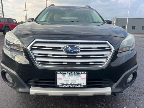 Used 2017 Subaru Outback 2.5i Limited AWD/4WD image 2