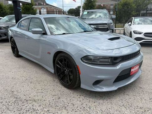 Used 2021 Dodge Charger Scat Pack w/ Dynamics Package RWD image 3