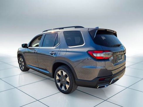 New 2026 Honda Pilot Elite image 3