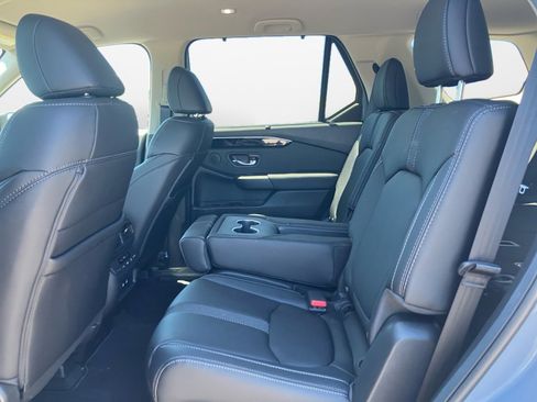Used 2026 Honda Pilot EX-L image 16