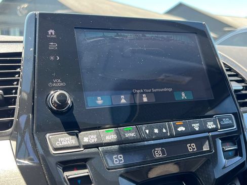 Used 2018 Honda Odyssey Elite image 46