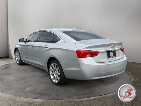 Used 2017 Chevrolet Impala LT FWD image 5