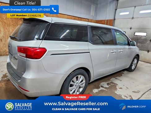 Used 2017 Kia Sedona LX FWD image 4