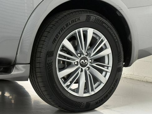 Used 2019 INFINITI QX80 Luxe w/ Proassist Package AWD/4WD image 40