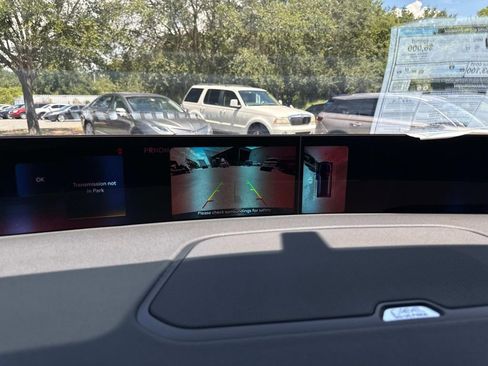 New 2025 Lincoln Navigator L Reserve w/ Jet Appearance Package image 24