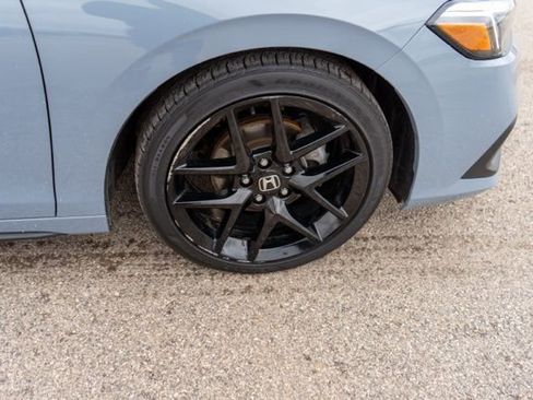 Used 2024 Honda Civic Sport image 9