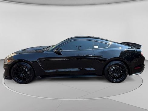 Used 2017 Ford Mustang Shelby GT350 w/ Electronics Package RWD image 2