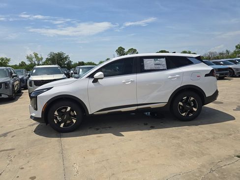 New 2026 Kia Sportage LX FWD image 5