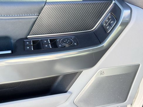 Used 2022 Ford F150 Limited image 6