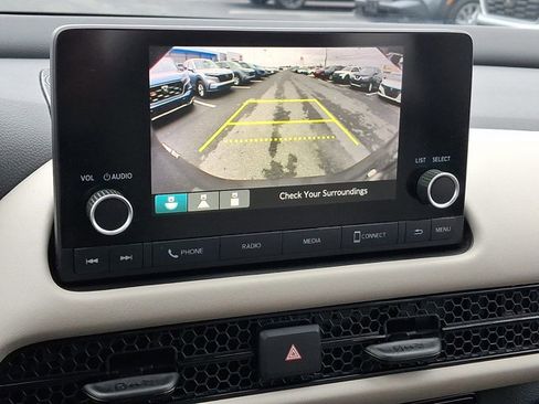 Certified 2023 Honda HR-V LX image 16