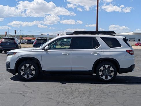 New 2026 Honda Pilot Elite image 9